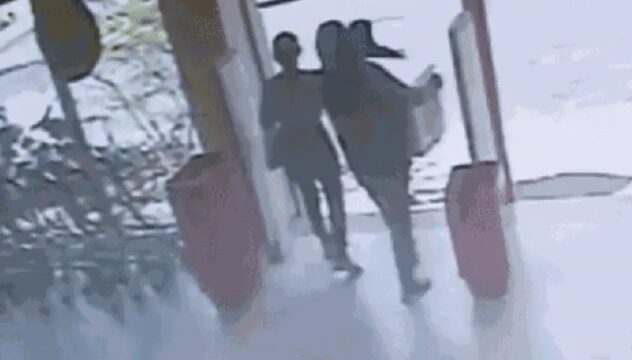 Trio furta micro-ondas de loja em Araguari e é procurado pela polícia