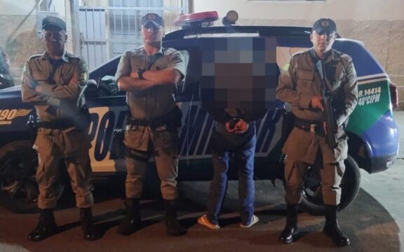 Foragido por violência doméstica é recapturado em Ipameri durante operação da PM