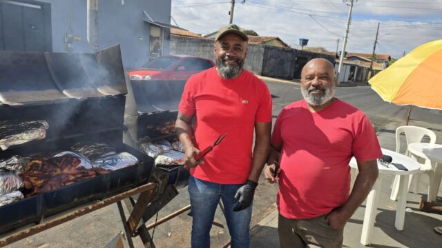 Deck Steak House conquista clientes com assados na brasa em Catalão