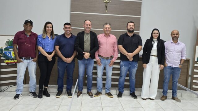 Parlamentares de Ouvidor solicitam obras em ruas, ponte rural e reforma de igreja