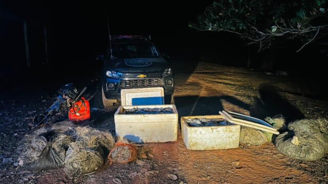 Dois homens são presos com 250 kg de pescado irregular em Cumari