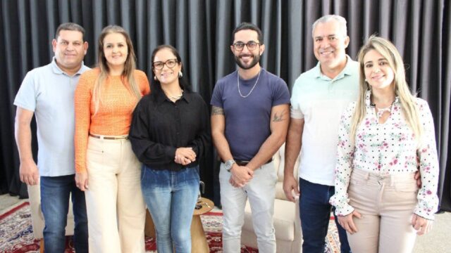 Retorno da equipe da rede municipal de ensino marca início do segundo semestre em Ouvidor