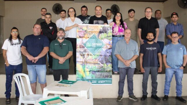 Curso gratuito de operação de empilhadeira é iniciado em Ouvidor em parceria com Senar e empresa Sakura