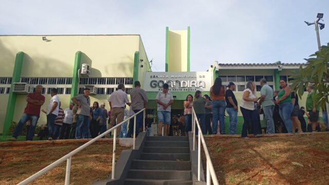 Velório de família vítima de acidente na GO-210 é realizado na Câmara Municipal de Goiandira