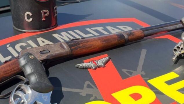 Operação Escudo Negro: CPE apreende armas de fogo em operação no Bairro Castelo Branco, em Catalão