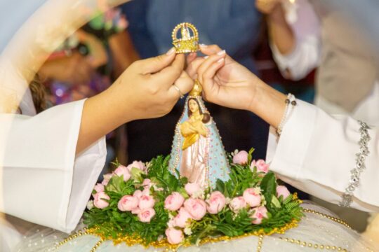 Fé e tradição mantêm viva festa centenária de Nossa Senhora da Abadia na comunidade da Mumbuca, em Três Ranchos