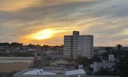 Catalão deve ter quinta-feira (24) de calor e possibilidade de pancadas de chuva