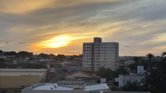 Catalão deve ter um dia com sol entre poucas nuvens nesta sexta-feira (27)