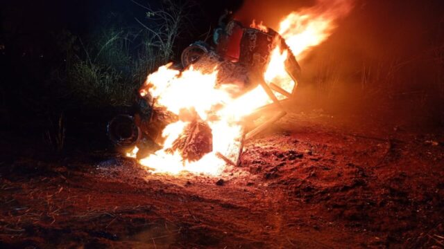 Acidente na MGC-497 deixa cinco mortos em colisão entre carro e carreta em Prata (MG)