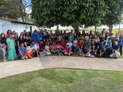Associação da Comunidade Surda de Catalão celebra 1 ano com festa no clube da Acfertil