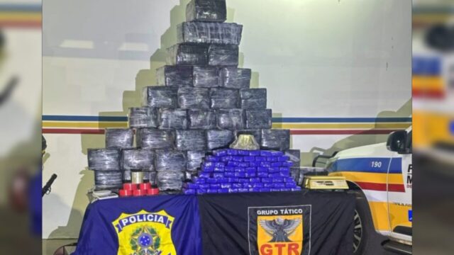 Operação policial apreende 700 kg de maconha em Araguari, Minas Gerais
