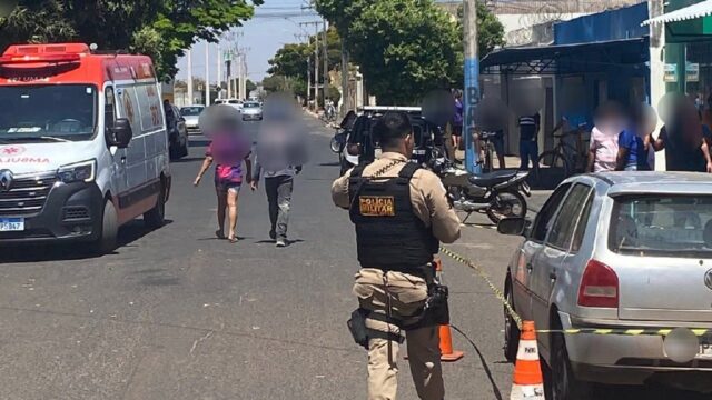 Homem é morto a tiros dentro de borracharia em Araguari