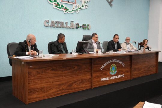 Câmara Municipal de Catalão realiza 33ª Sessão Ordinária de 2025 com extensa pauta de requerimentos e projetos de lei