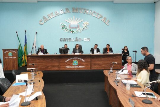 Câmara de Catalão realiza 34ª Sessão Ordinária de 2025 e delibera projetos importantes para o município