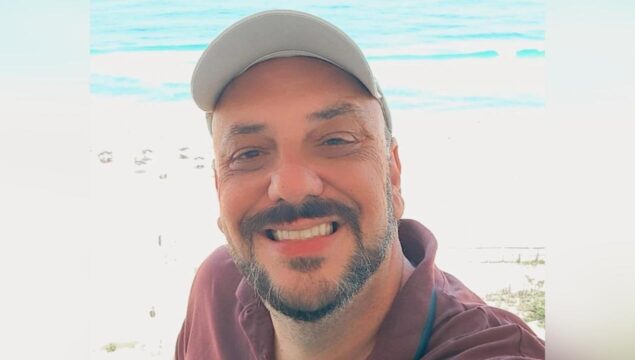 Vítima de homicídio é identificada em Catalão: homem de 50 anos foi morto a tiros dentro de carro