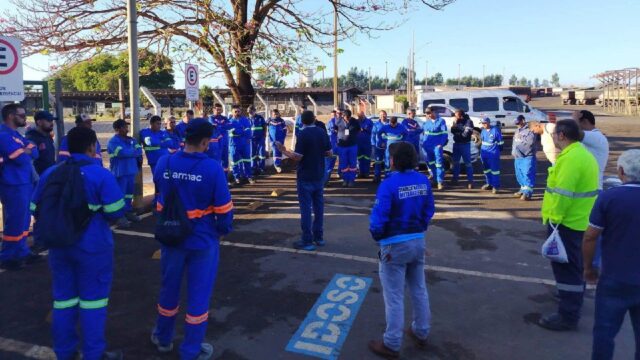 Trabalhadores rejeitam proposta da Armac em assembleia do Sindicato Metabase
