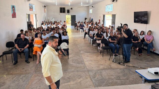 Corumbaíba promove palestra do 'Setembro Amarelo' com estudantes do município