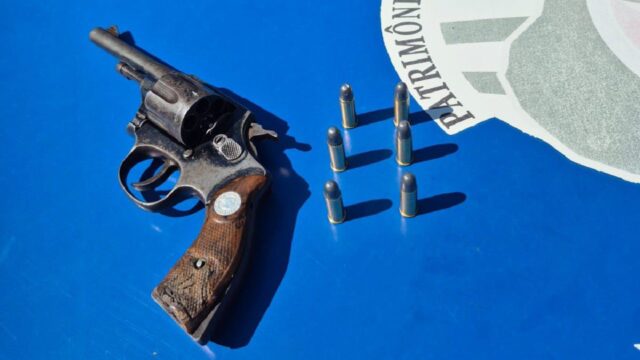 Homem de 72 anos é preso por porte ilegal de arma de fogo em Davinópolis