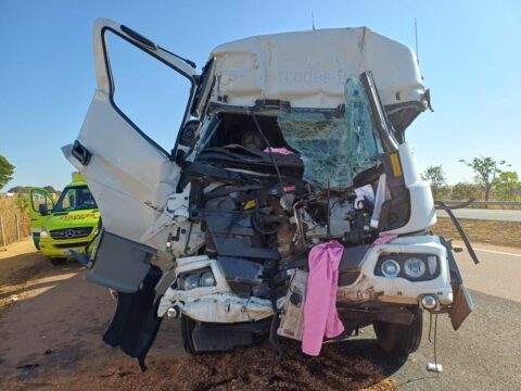 Mulher morre e outras três pessoas ficam feridas em acidentes no fim de semana na BR-050