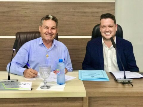 Câmara Municipal de Ouvidor aprova medidas para infraestrutura e homenageia morador com nome de conjunto habitacional