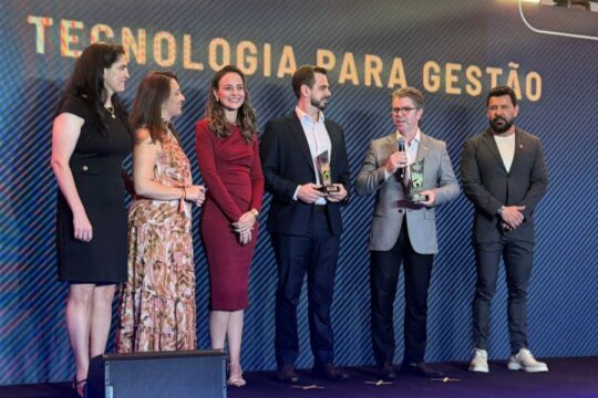 Governo de Goiás conquista prêmio nacional por excelência da saúde