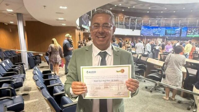 Prefeito Marcelo Paiva é homenageado na Assembleia Legislativa pelo fomento ao turismo de Anhanguera