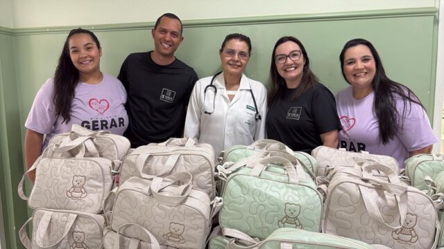 Com gesto de fé e solidariedade, 5ª Igreja Quadrangular doa kits maternidade à Santa Casa de Catalão