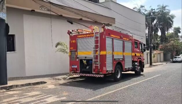 Pedido de casamento termina em incêndio após velas provocarem fogo em apartamento em Uberlândia