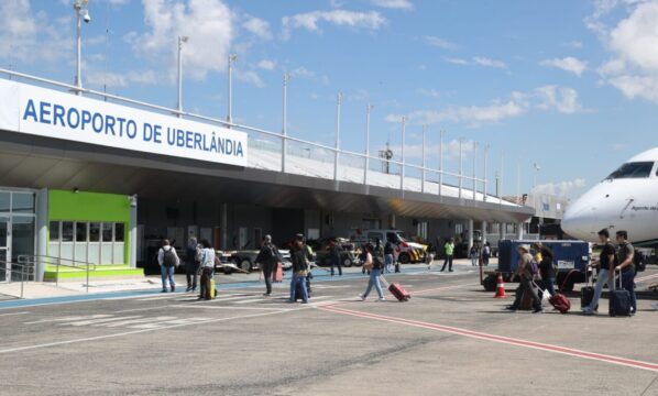 Greve de controladores de tráfego aéreo vai afetar aeroportos de Uberlândia e outros municípios de MG