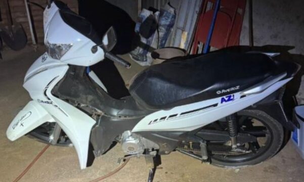 Mulher fica ferida após acidente de moto em Pires do Rio
