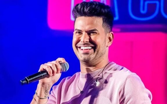 Rodeio abre a 27ª Festa do Peão de Corumbaíba nesta quinta-feira (11); Gabriel Gava se apresenta na primeira noite