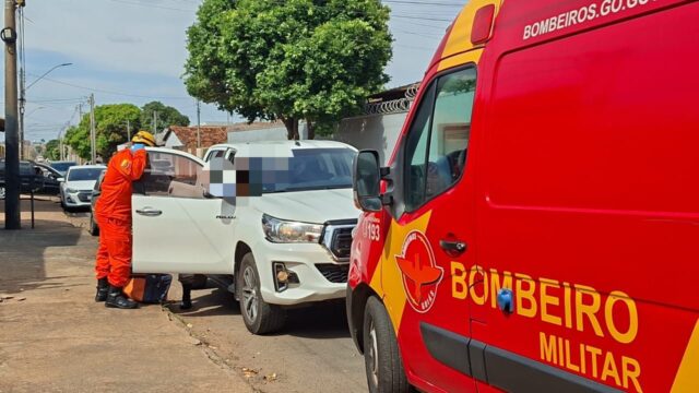 Motociclista fica ferido após colisão com caminhonete no bairro Ipanema, em Catalão
