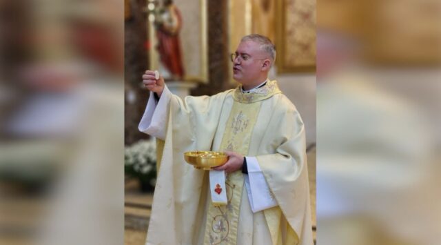 Padre Joel Gomes Martins de Souza celebra 39 anos de vida