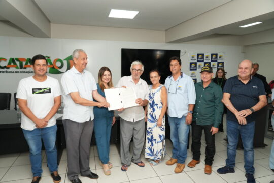 Regularização Fundiária: Prefeitura de Catalão realiza a 1ª Etapa da Entrega de Escrituras