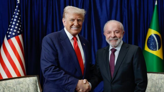 Após encontro com Lula, Trump diz que tarifaço pode ser negociado muito rapidamente