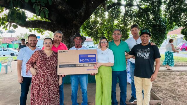 Anhanguera celebra Dia do Idoso com tarde de lazer e valorização da terceira idade