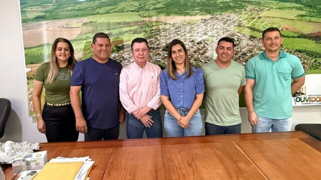 Deputado José Nelto visita Ouvidor e anuncia emenda de R$ 400 mil para o esporte