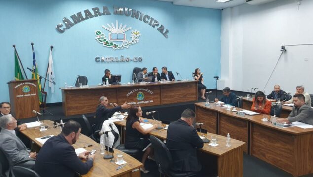 Câmara Municipal de Catalão realizou a 39ª e a 40ª Sessões Ordinárias nesta terça-feira (28) com votações, homenagens e novos projetos em pauta