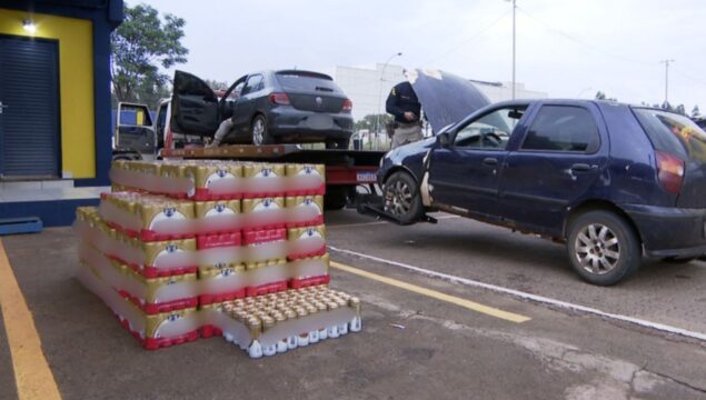 Dupla é presa após furtar mais de 2 mil latas de cerveja de caminhão estacionado na BR-050, entre Uberlândia e Uberaba