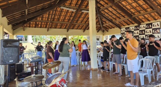 AcampGA 2025 reúne jovens em Três Ranchos em três dias de fé, comunhão e adoração