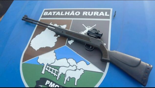 PMGO apreende arma de fogo irregular em Pires do Rio durante patrulhamento rural