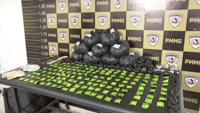Casal é preso com 15 mil papelotes de cocaína em Uberlândia; suspeitos faziam ‘delivery do tráfico’