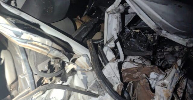 Homem de 43 anos morre após colisão entre carro e carreta na MGC-497, entre Uberlândia e Prata