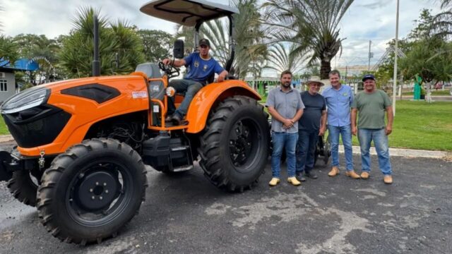 Campo Alegre de Goiás recebe novos equipamentos agrícolas para fortalecer a agricultura familiar