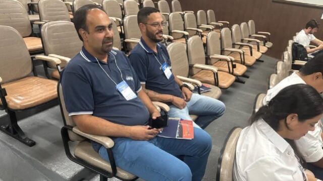 Dirigentes do Metabase participam de seminário sobre inteligência artificial em Catalão