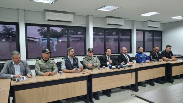 Forças de segurança prendem 32 pessoas após foguetório em Goiás