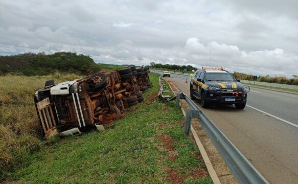 PRF registra três sinistros de trânsito na BR-050 entre Catalão e Campo Alegre de Goiás