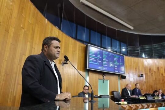 Vereador de Uberlândia é preso por desacato após confusão em loja de conveniência