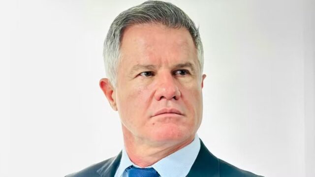 Vice-prefeito de Uberlândia é investigado pelo Ministério Público por injúria racial após incidente em evento educativo