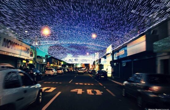Catalão terá decoração natalina especial e volta do tradicional Túnel de Luz na Av. 20 de Agosto